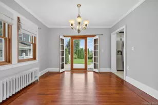 26 9th St, Locust Valley, NY 11560 - Photo 13