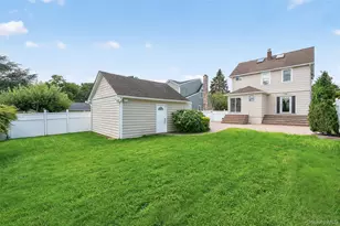 26 9th St, Locust Valley, NY 11560 - Photo 31