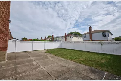133-41 123 Street, Ozone Park, NY 11420 - Photo 21