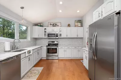 68 Crestwood Drive, Shirley, NY 11967 - Photo 7