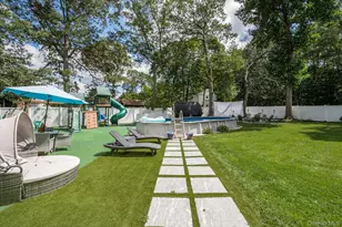 68 Crestwood Dr, Shirley, NY 11967 - Photo 19