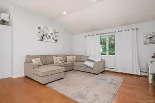 68 Crestwood Dr, Shirley, NY 11967 - Photo 5