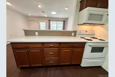 171B Ventry Court #171B, Ridge, NY 11961 - Photo 7