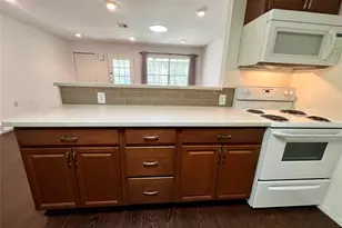 171B Ventry Ct, Ridge, NY 11961 - Photo 7