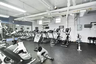 67-66 108th St, Forest Hills, NY 11375 - Photo 19