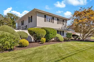 23 Allegheny Dr W, Farmingville, NY 11738 - Photo 45