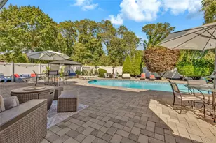 23 Allegheny Dr W, Farmingville, NY 11738 - Photo 43