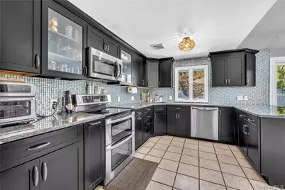 23 Allegheny Drive W, Farmingville, NY 11738 - Photo 9