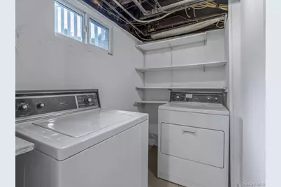 233 Lee Avenue, Hicksville, NY 11801 - Photo 23