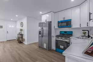 233 Lee Ave, Hicksville, NY 11801 - Photo 11