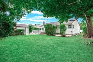 233 Lee Ave, Hicksville, NY 11801 - Photo 27