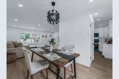 233 Lee Avenue, Hicksville, NY 11801 - Photo 9