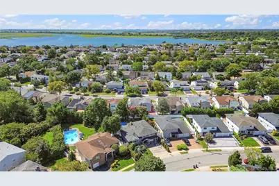 2998 Joyce Lane, Merrick, NY 11566 - Photo 41