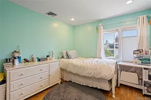 2998 Joyce Ln, Merrick, NY 11566 - Photo 21