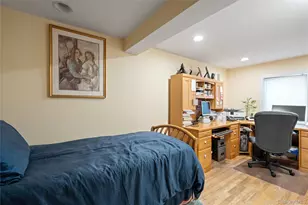 2998 Joyce Ln, Merrick, NY 11566 - Photo 27