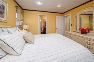 3357 Lawrence Ave, Oceanside, NY 11572 - Photo 21