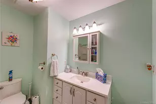 350B Woodbridge Dr, Ridge, NY 11961 - Photo 15