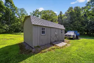 153-155 Schoolhouse Ln, Hopewell Junction, NY 12533 - Photo 25