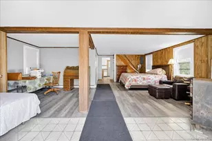 153-155 Schoolhouse Ln, Hopewell Junction, NY 12533 - Photo 17