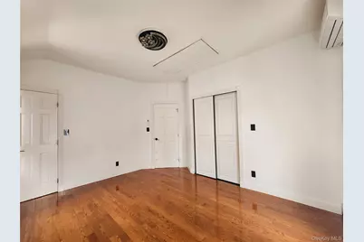 8132 252nd Street, Bellerose, NY 11426 - Photo 5