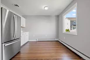 10 Dart St, East Rockaway, NY 11518 - Photo 21