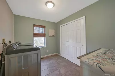 4 Apple Lane, Wading River, NY 11792 - Photo 25