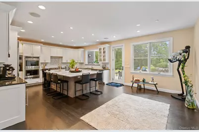 20 Stonewall Circle, West Harrison, NY 10604 - Photo 13