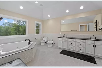 20 Stonewall Circle, West Harrison, NY 10604 - Photo 17