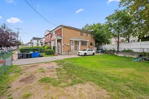 107-79 Watson Pl, Jamaica, NY 11433 - Photo 5