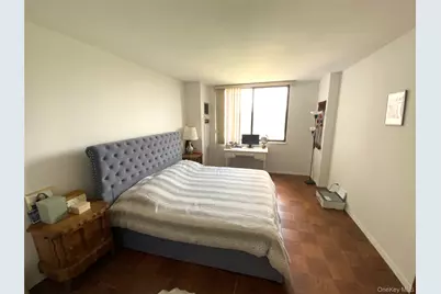 27110 Grand Central Parkway #7Y, Floral Park, NY 11005 - Photo 9