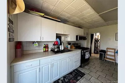 16 Beach Avenue, Copiague, NY 11726 - Photo 5