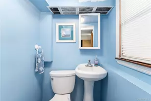 11 Eaton Rd, Syosset, NY 11791 - Photo 25