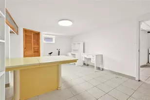 183-11 64th Ave, Fresh Meadows, NY 11365 - Photo 33