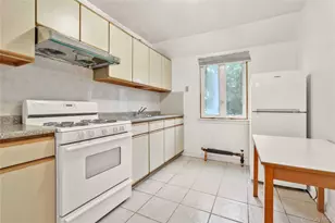 183-11 64th Ave, Fresh Meadows, NY 11365 - Photo 25