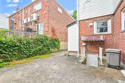 183-11 64th Avenue, Fresh Meadows, NY 11365 - Photo 39