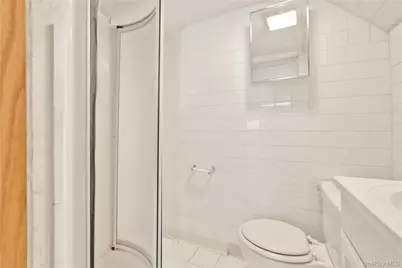 183-11 64th Avenue, Fresh Meadows, NY 11365 - Photo 35