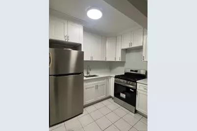 89-15 Parsons Boulevard #7D, Jamaica, NY 11432 - Photo 5