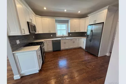 3 Garfield Place, Lindenhurst, NY 11757 - Photo 5