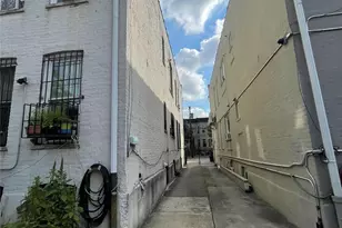 142 Forbell St, Brooklyn, NY 11208 - Photo 3