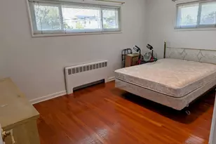 483 S Oyster Bay Rd, Plainview, NY 11803 - Photo 5