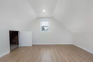 205 S 12th St, Lindenhurst, NY 11757 - Photo 19