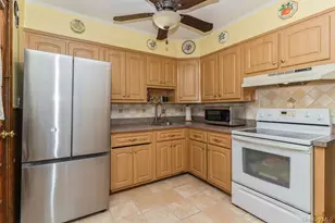 1472 Clay St, Elmont, NY 11003 - Photo 3