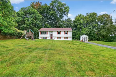 19 Birchwood Avenue, Nanuet, NY 10954 - Photo 5