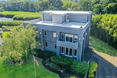 36 Roosevelt Boulevard, Patchogue, NY 11772 - Photo 1