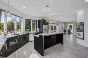 36 Roosevelt Blvd, Patchogue, NY 11772 - Photo 11