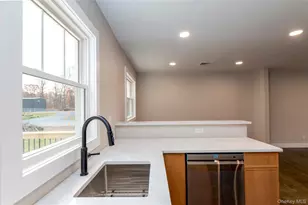 115 Washington Ave, Tappan, NY 10983 - Photo 23