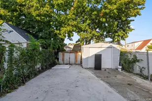 120-33 144th St, Ozone Park, NY 11436 - Photo 13