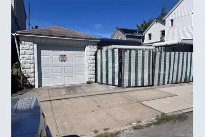 12418 107th Avenue, Richmond Hill, NY 11419 - Photo 13