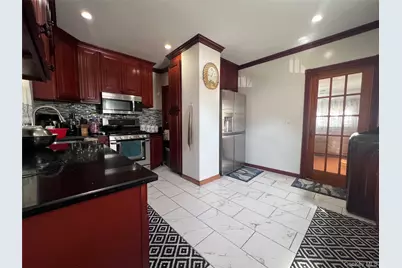 12418 107th Avenue, Richmond Hill, NY 11419 - Photo 5