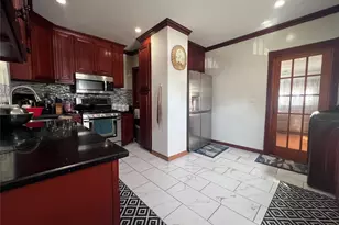 124-18 107th Ave, Richmond Hill, NY 11419 - Photo 5